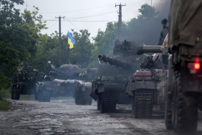 «Колонну русни, вышедшую из Новоазовска, наша артиллерия полностью уничтожила», — волонтёр