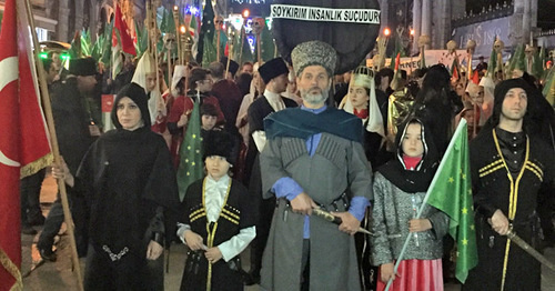 In Istanbul, Circassian procession ends with laying wreath at Consulate General of Russia (+video)
