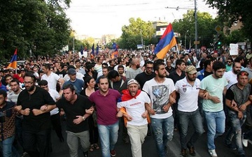 Армения превратится для России в новую Украину?